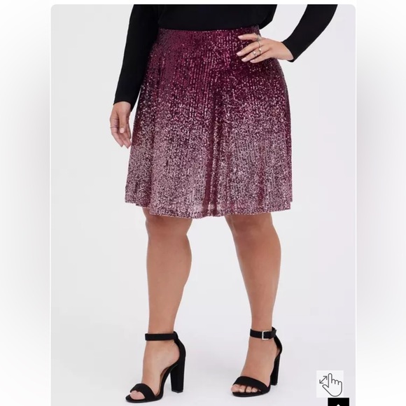 TORRID Burgundy Ombré Sequined Skater Skirt - Picture 1 of 13